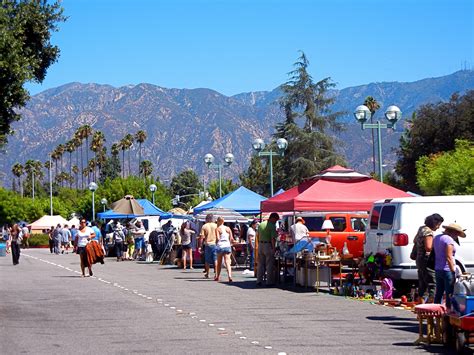 Pcc flea market - The Pasadena City College Flea Market is known primarily for selling antiques and collectibles, with the products varying from high-end antiques to rummage sale-type items. Over 400 vendors attend our market, located in the PCC parking lots along the East and West sides of campus. 
